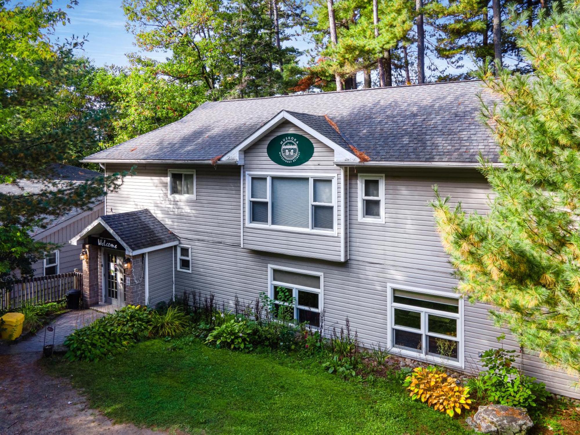 Muskoka Waterfront Retreat Villa Dwight Bagian luar foto